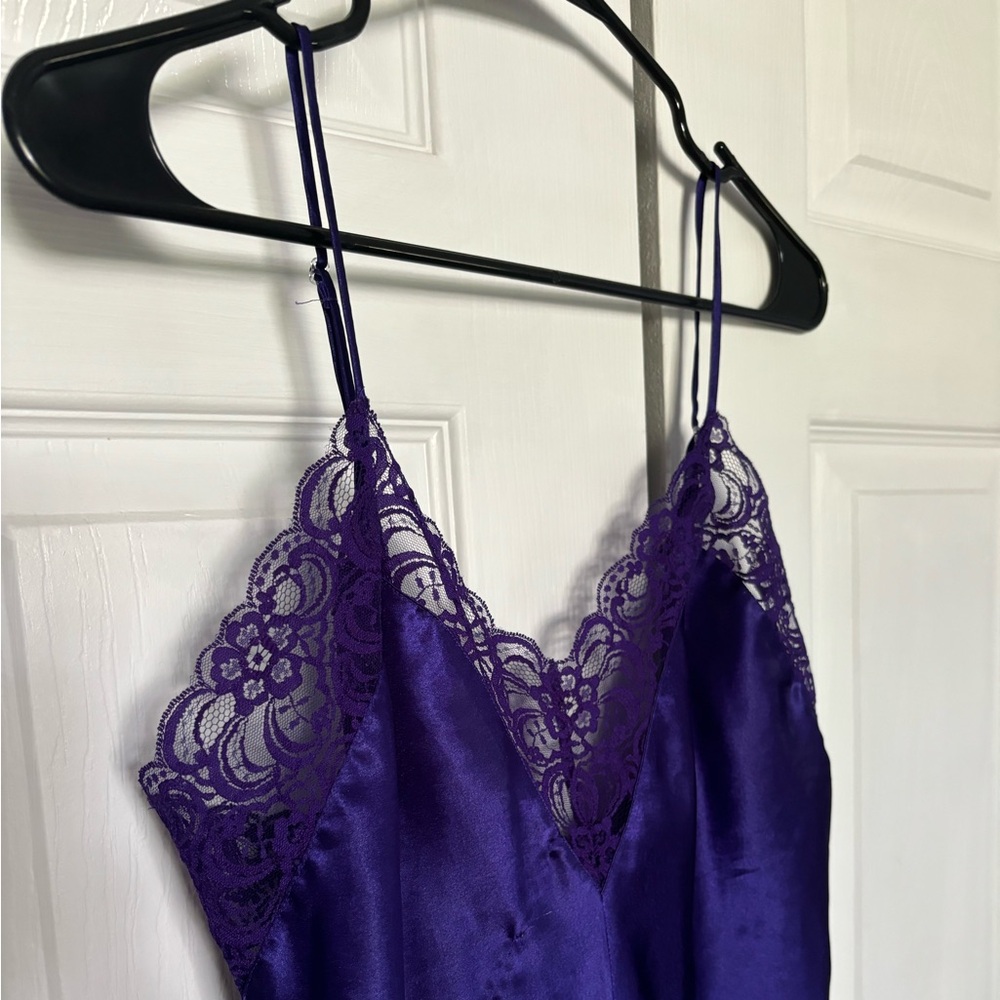 Beautiful satin lace purple bodysuit - Picture 2 of 7